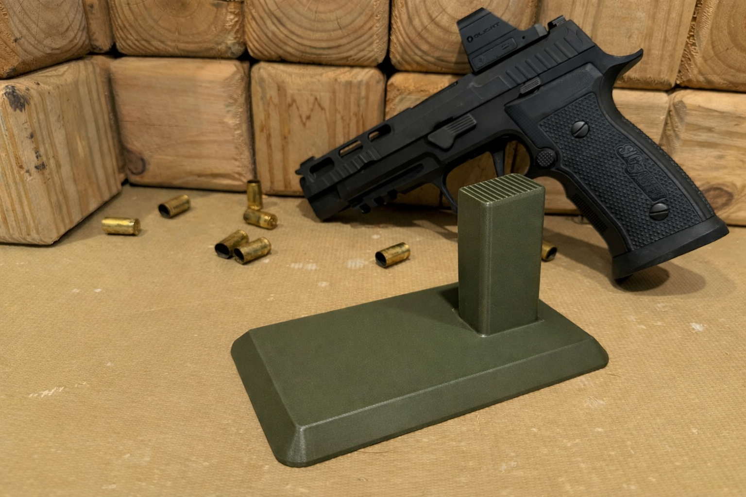 Sig Sauer P320 / P226 / P229 Display Stand – 33lb Magnetic Base for Safes & Metal Shelves