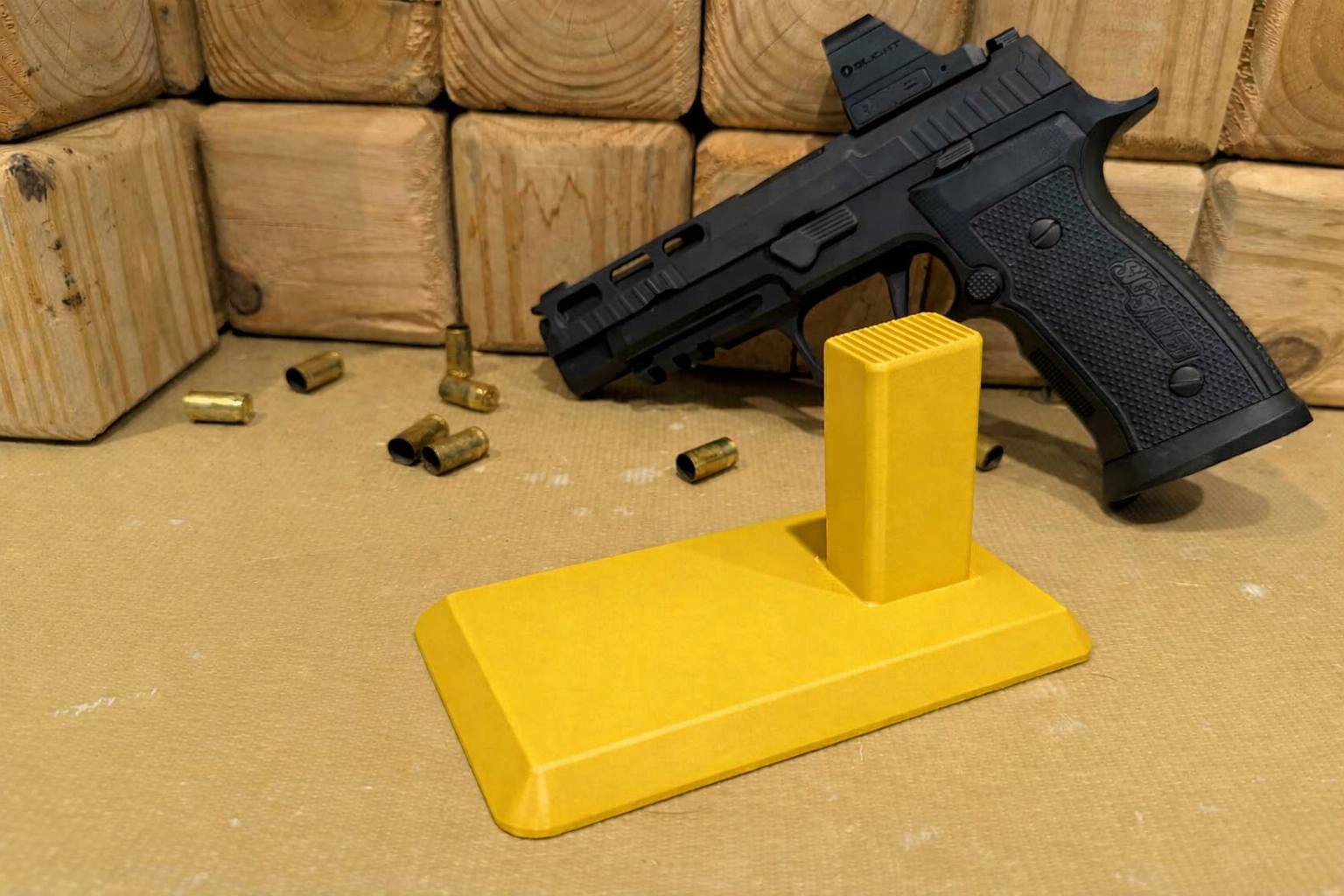 Sig Sauer P320 / P226 / P229 Display Stand – 33lb Magnetic Base for Safes & Metal Shelves